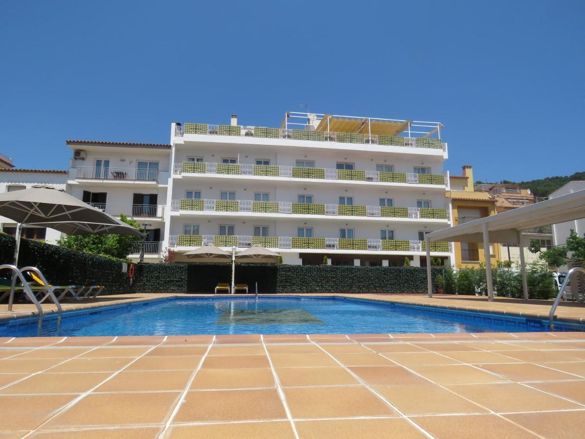 Hotel Santa Anna L'Estartit Exterior photo